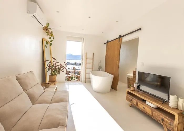 Sublime, Hyper-centre D'ajaccio, Avec Spa, Sauna, Vue Mer&plage à 3min