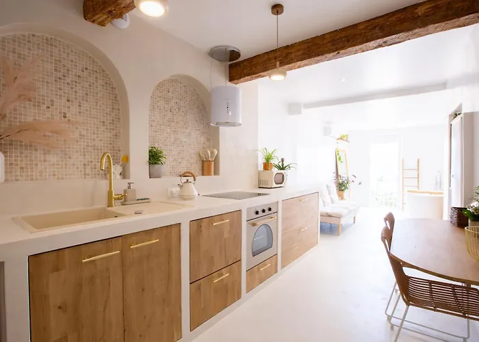 Sublime, Hyper-centre D'ajaccio, Avec Spa, Sauna, Vue Mer&plage à 3min *