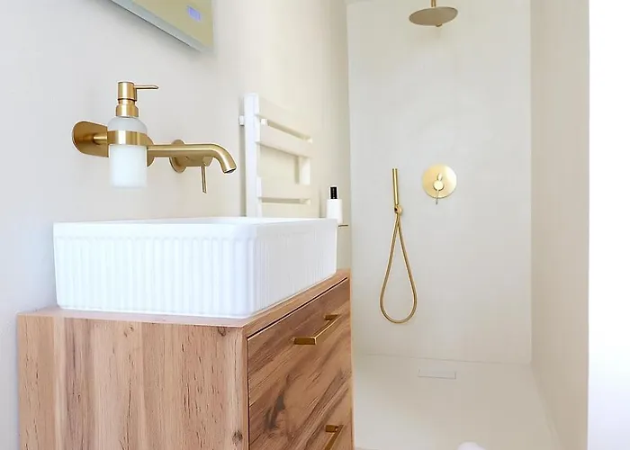 Sublime, Hyper-centre D'ajaccio, Avec Spa, Sauna, Vue Mer&plage à 3min