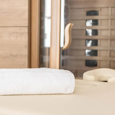 Apartment Sublime, Hyper-centre D'ajaccio, Avec Spa, Sauna, Vue & A 3min