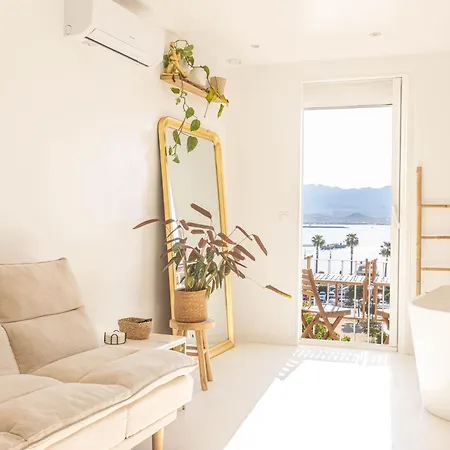 Apartment Sublime, Hyper-centre D'ajaccio, Avec Spa, Sauna, Vue & A 3min *