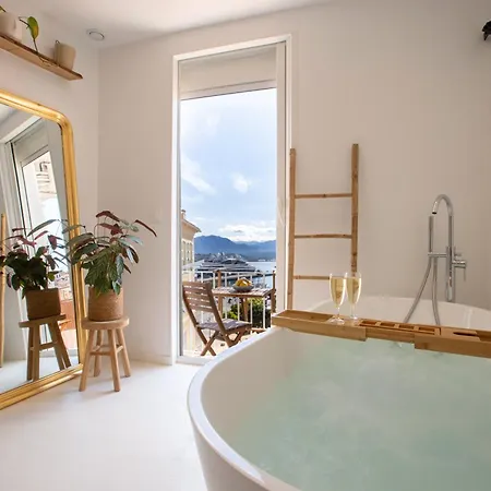 Apartment Sublime, Hyper-centre D'ajaccio, Avec Spa, Sauna, Vue & A 3min Ajaccio (Corsica)